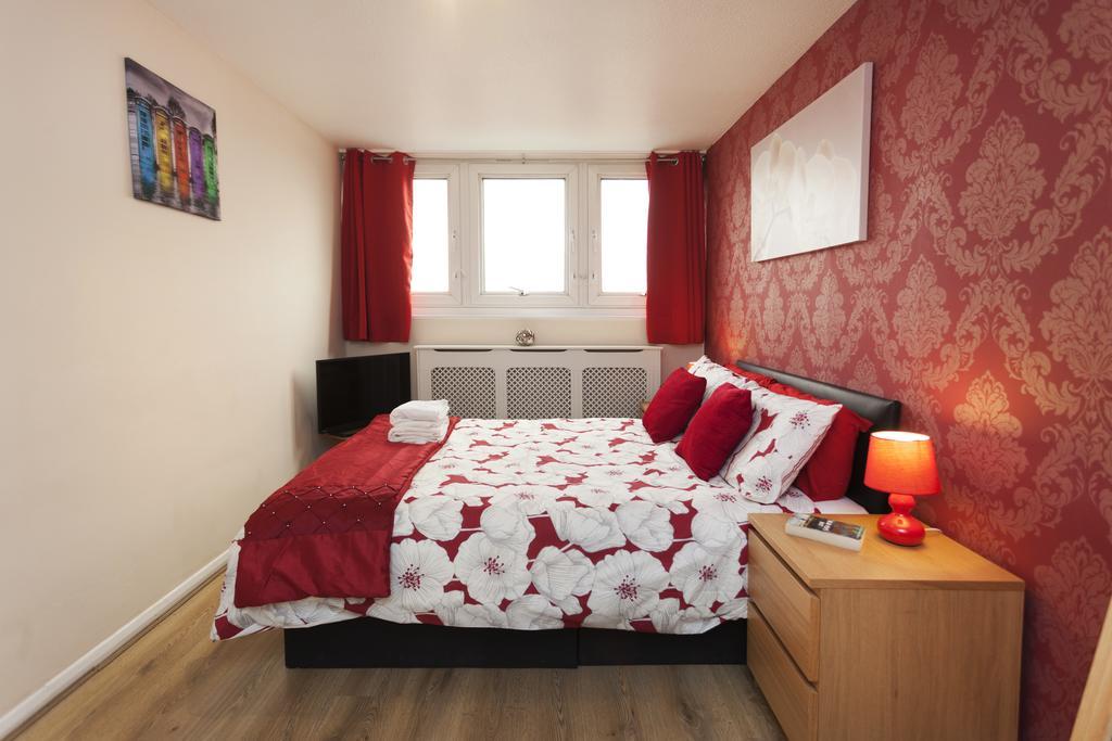 Victoria Centre Apartments In The Victoria Centre Shopping Centre - Nottingham City Centre - 24 Hour Access - Most Central Location, Kitchen - Sunday Check-Out 1Pm - Opposite Hilton By Restaurants & Shops - Outdoor Parking Cars Or Vans Five Pounds A Buitenkant foto